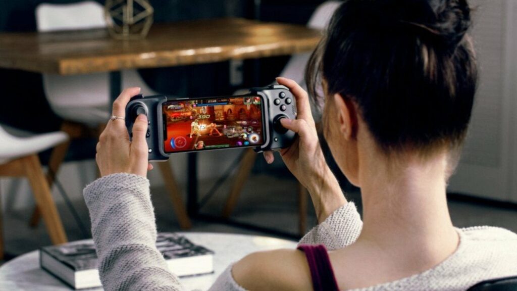 Rumour: Get That Salt Ready, Apple Is Reportedly Working On A Nintendo Switch-Style Hybrid Console