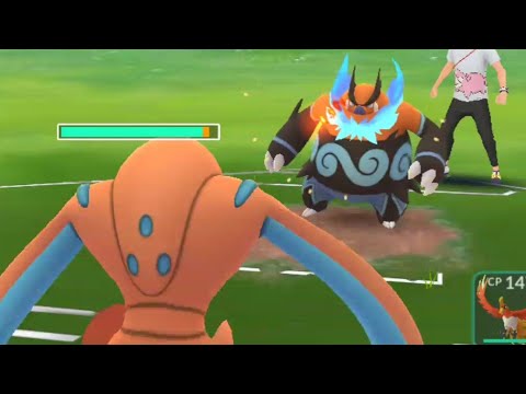 Shiny emboar V/S Defense deoxys quick battle pokemon go.