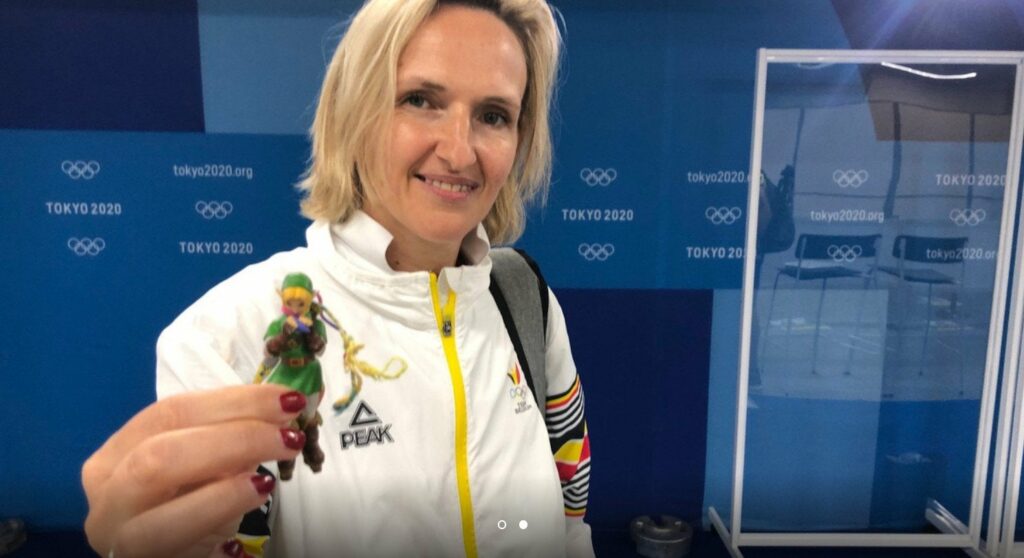 Marjorie Heuls, coach of gold medalist Nina Derwael, has been using an Ocarina of Time Link amiibo as a good luck charm since 2017