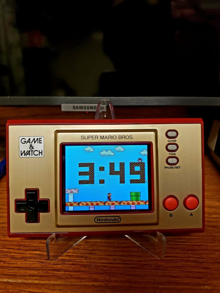Easy and cheap way to display your Mario Game and Watch