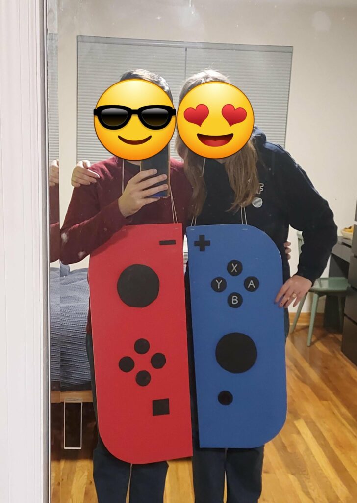 happy with how our DIY Halloween costumes turned out, though mine keeps drifting