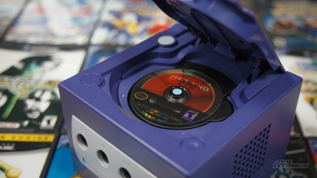 Seinfeld's Jason Alexander doesn't recall that "angry" Metroid Prime GameCube photo