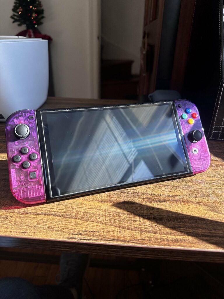 First Mod, Violet Fade for the Joy-Cons 😍