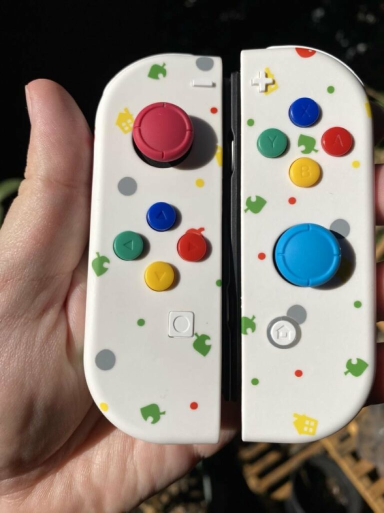 Over the past year, I have been working on some different joycon mods, and now seems like a good chance to show them all here!