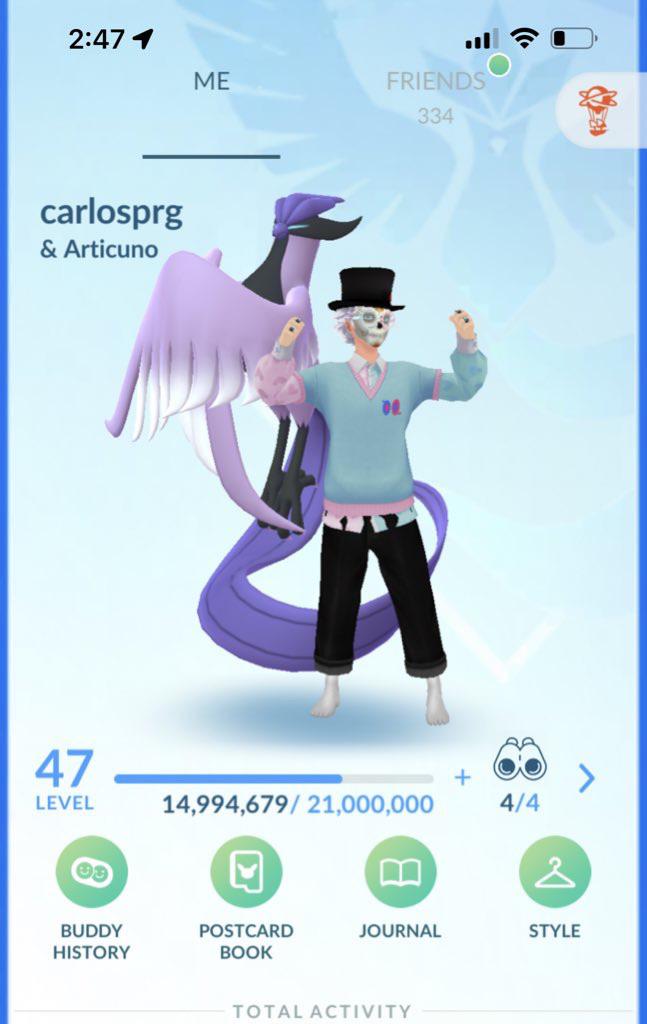 I HAVE to share this because I finally caught a Galarian bird and it happens to be my favorite one😭