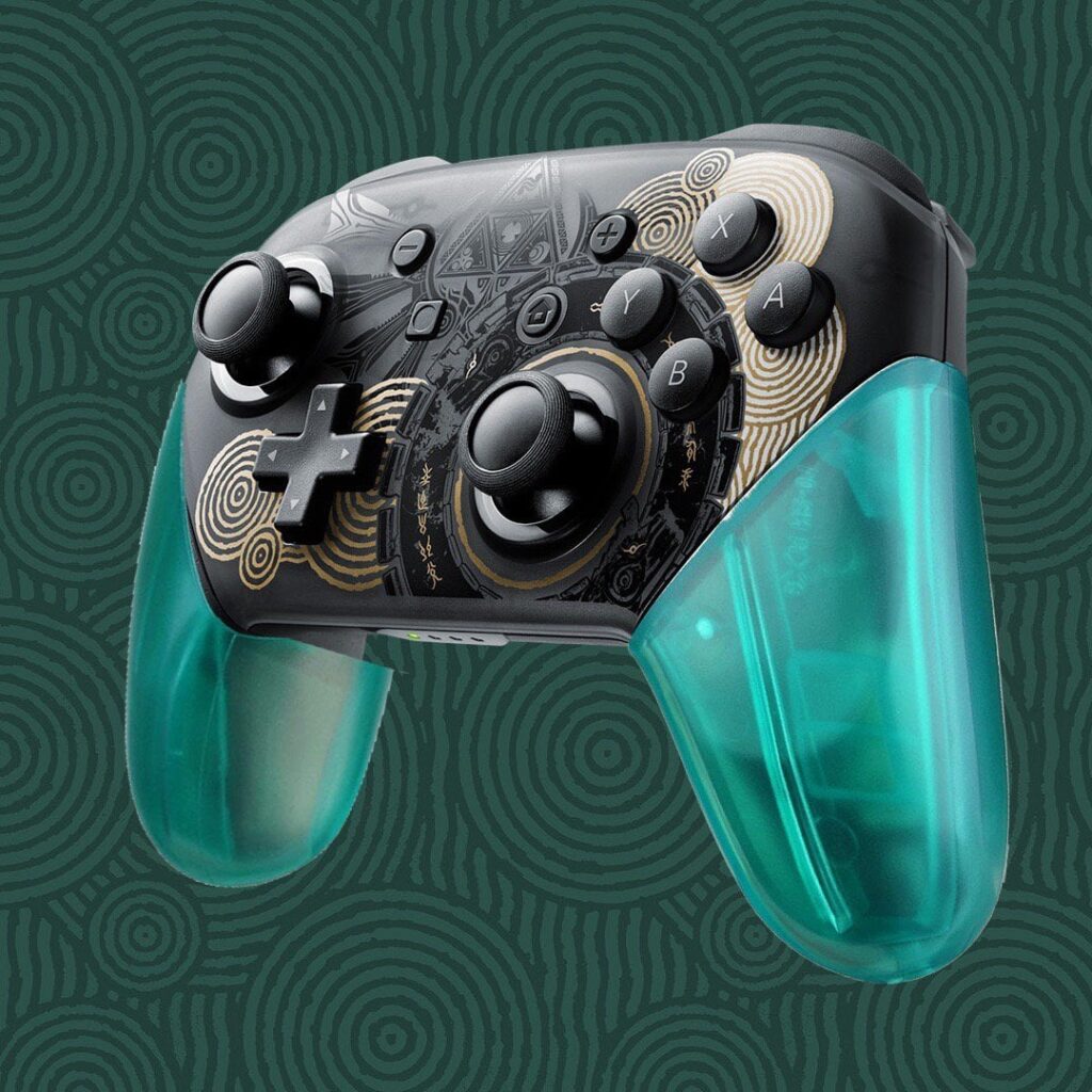 Potential ExtremeRate mod to the TOTK Pro Controller to make the colors fit the game better? The one white handle is weird (apologies for my awful photoshop 😂)