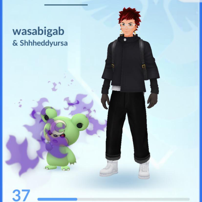 I know it was Swinub Com Day.. But I lucked out like right before! After defeating my 3rd Arlo