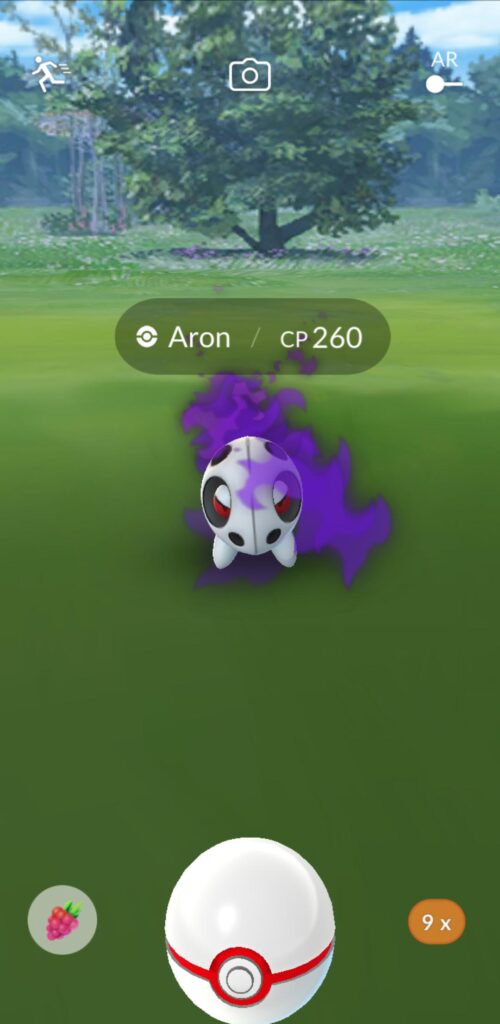 Game glitched and forgot to do the shiny animation for this Aron. Haters will say it's fake 🤷‍♂️