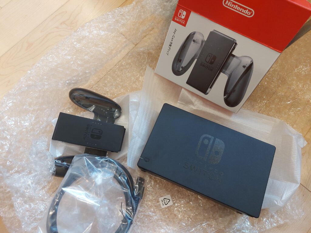 Fake charging grip also exist