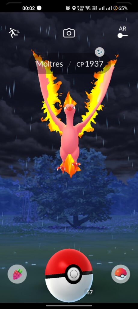 My first Shiny legendary I am so fucking happy rn
