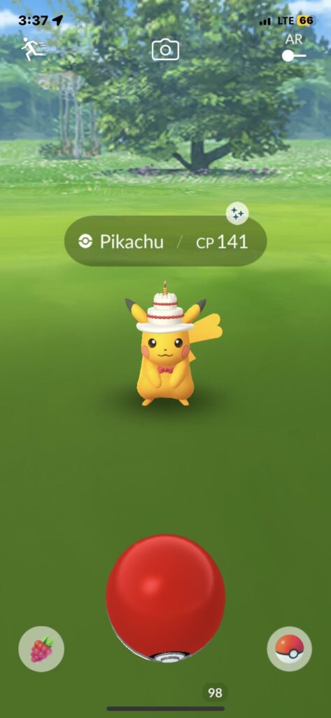 Caught a shiny bday pikachu as soon as I logged on today.