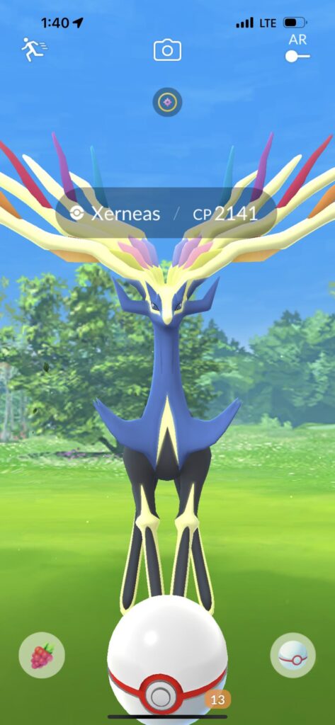 Is xerneas bugged? Why does it do this?