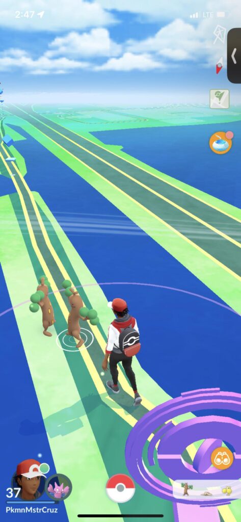 I been tryna get by for 15 minutes .. who got a spray bottle ?