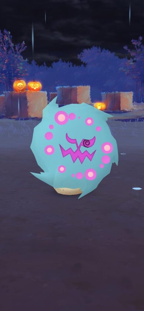 Just saw another post where someone got a shiny Spiritomb… then caught this. Is this manifesting?