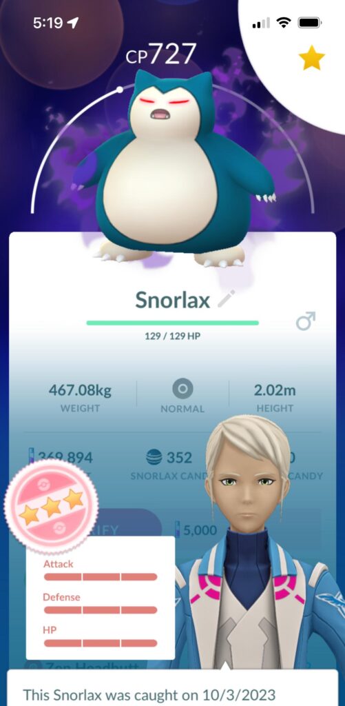 Lazily tossing balls at this dude at 5am in bed today…