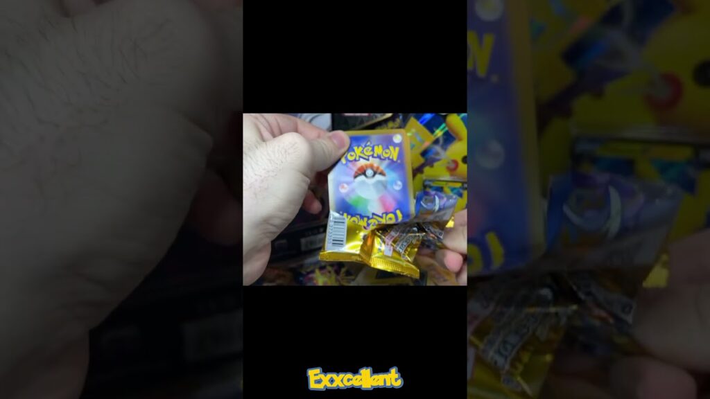 #pokemontcg #pokemoncommunity #gottacatchemall #pokemongo #charizard #pikachu #pokemonmasters
