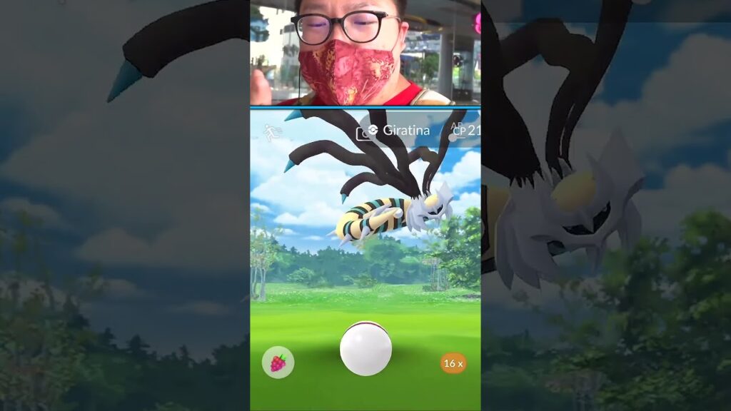 When I Encountered a SHUNDO Giratina in Pokemon GO! #shorts #pokemongo