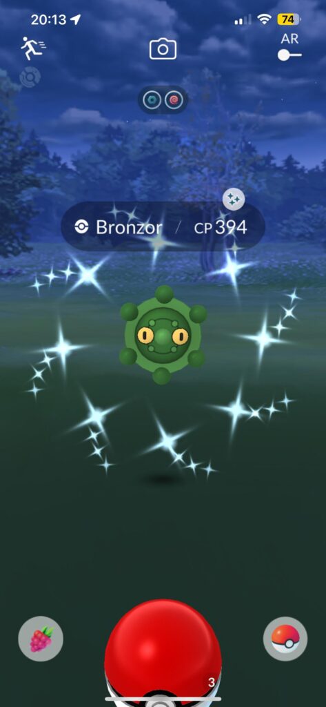 The wild Shiny Bronzor appeared!