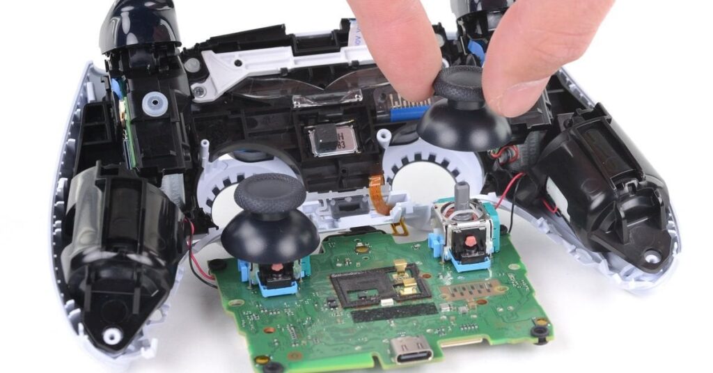 GuliKit Hall Effect Sticks are Coming to Switch Pro Controllers