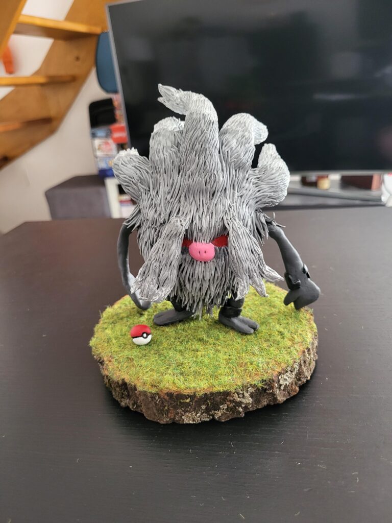 I tried to sculpt Annihilape with clay