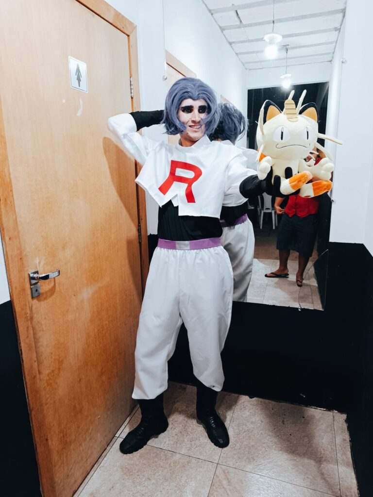 [Cosplay] Prepare For Trouble ( My James from Team Rocket Cosplay)