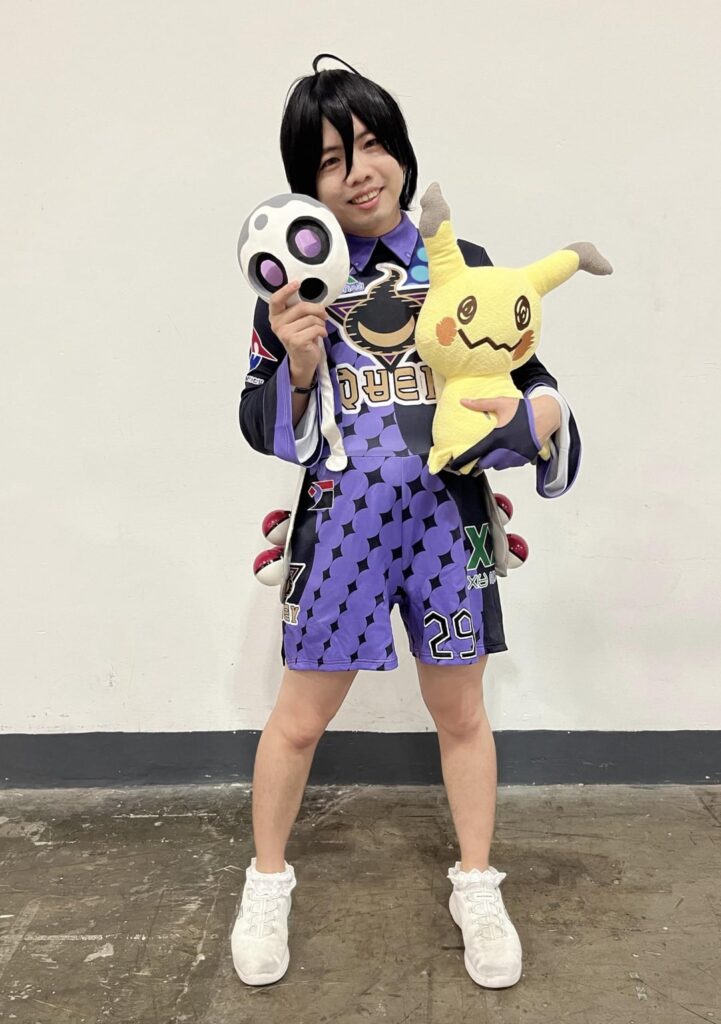 [OC] My Allister Gym Leader Cosplay!