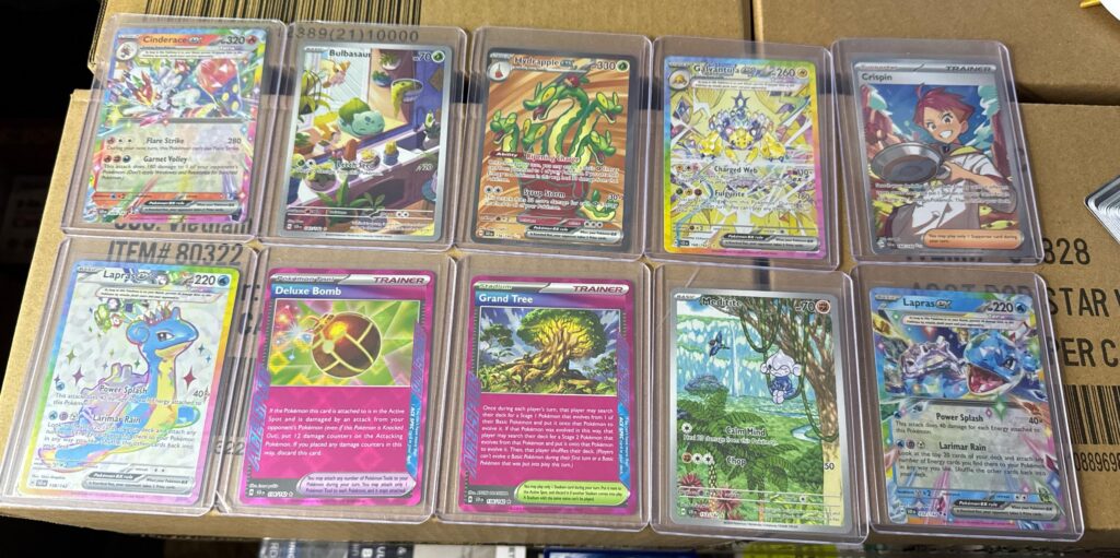 Just ripped open a Stellar Crown booster box and these were the hits!! Gotta love the Bulbasaur Artwork!
