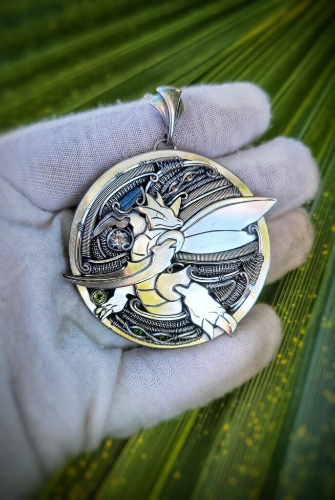Wanted to share once more!one of a kind Scyther pendant in collaboration with my friend!