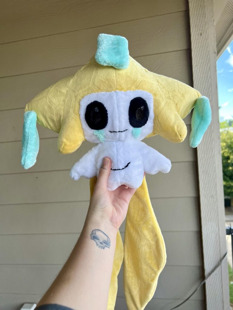 I made a Jirachi plush