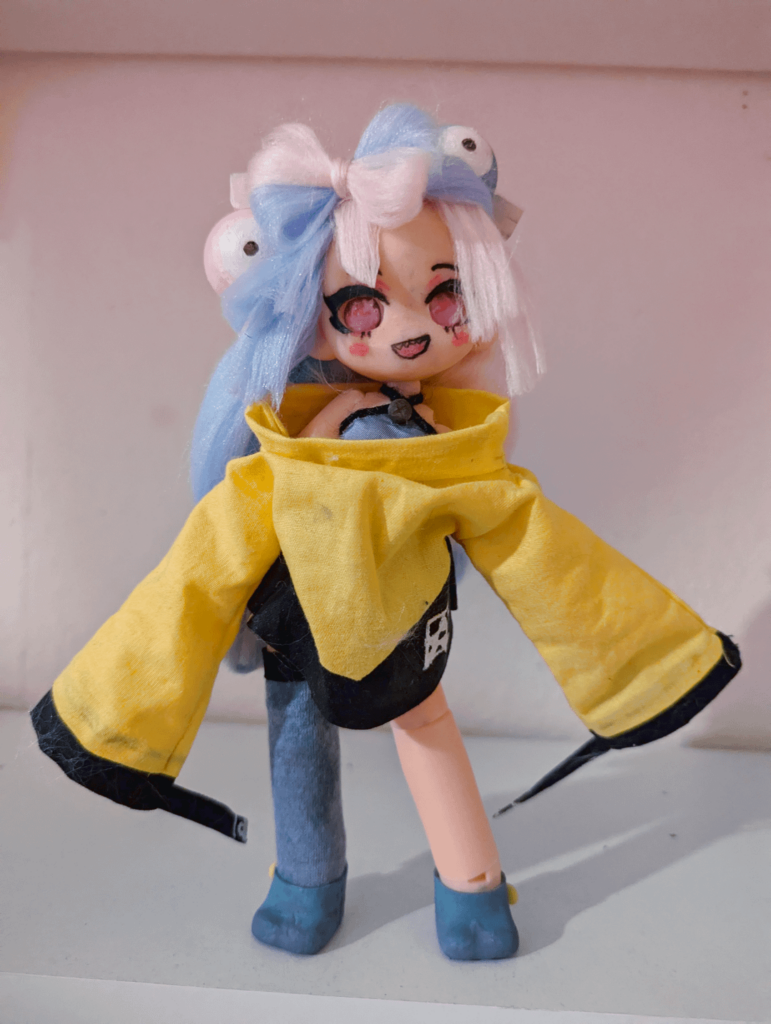 Sharing a custom doll I made of Iono!