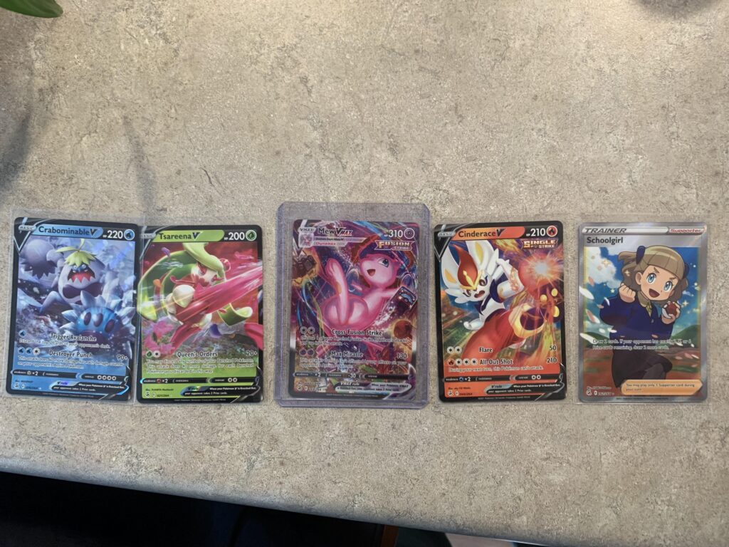 Fusion Strike ETB