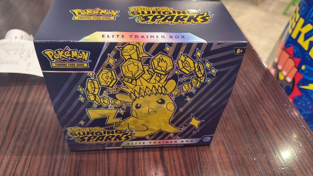 So decided to go black Friday shopping and bought an etb instead and i didnt regret it one bit