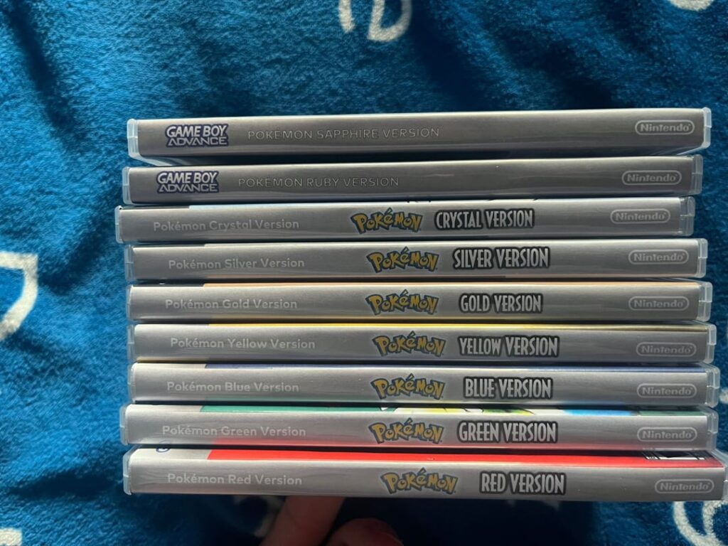 I created some Switch cases for my gen 1-3 games whose boxes I lost long ago.