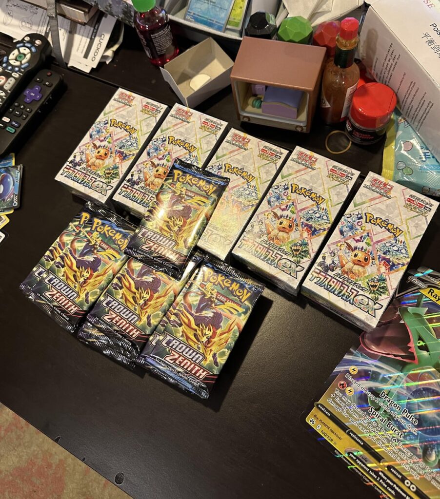 Christmas pulls from 5 Terastal Festival Boxes and 2 Crown Zenith Sea & Sky Boxes🥹🎄