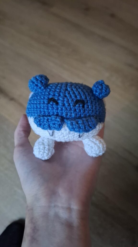 Amigurumi spheal i made some time ago