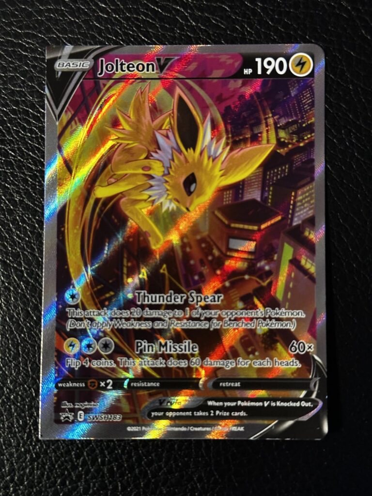 Anyone know what’s up with this Jolteon V? Opened it from a vmax collection box. One side is fully sharp corners. TIA!