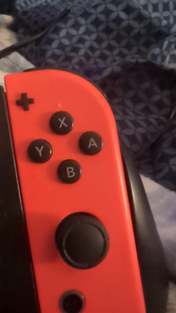 Is there a Nintendo switch controller that uses Xbox button layout?
