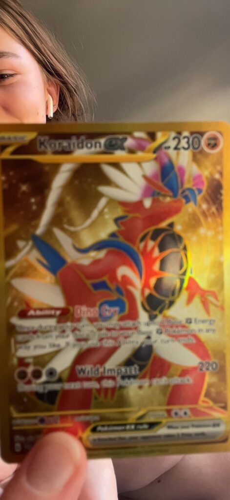 Bought her some packs and she’s instantly luckier then me 💔