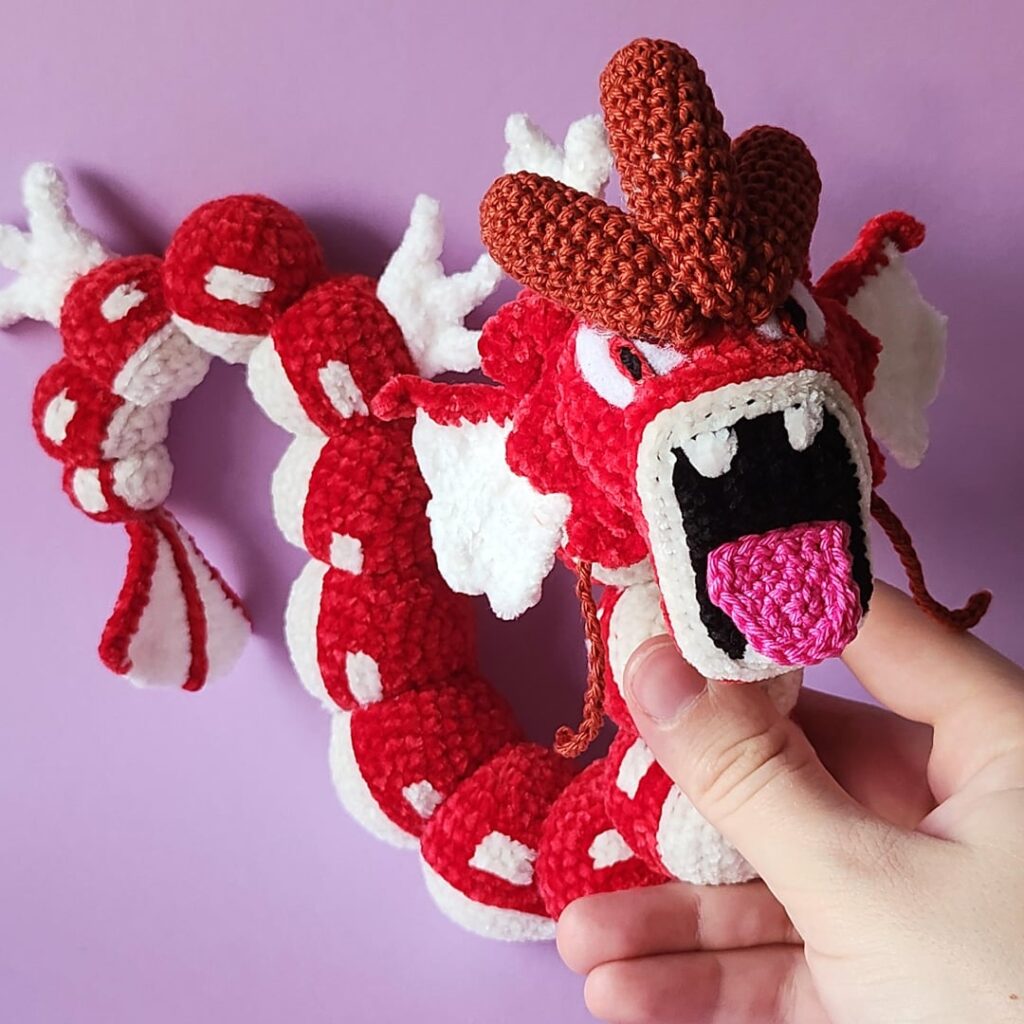 I crocheted a(nother) Gyarados!