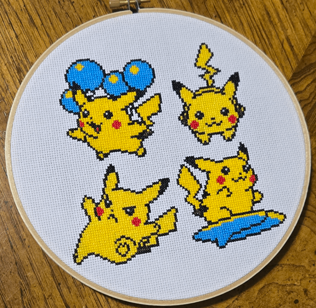 Quick Cross Stitch of the Sprites from Yellow ⚡