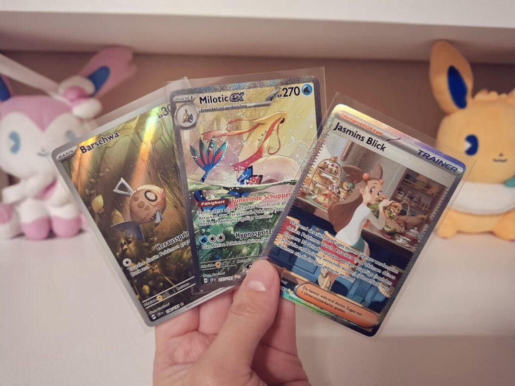 Yesterday I opened the first out of two 3-pack-blisters of Surging Sparks I managed to find and got the Milotic SIR. Today I opened my second one...I feel like I used up all my 2025 luck!