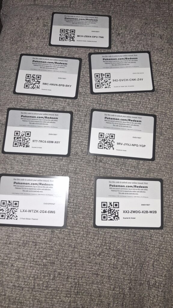 Bought some cards heres the codes if anyone plays the game. I only got 3 goodish cards from the 5 packs I opened