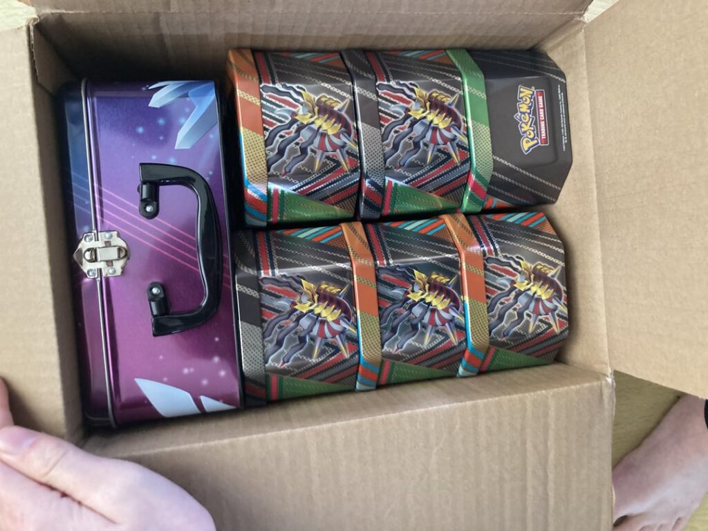 Blind guy here. Ordered a single palkia/dialga chest. Got these this morning.