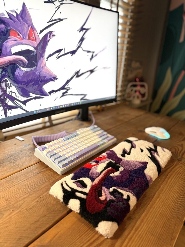 I made a Gengar keyboard rug