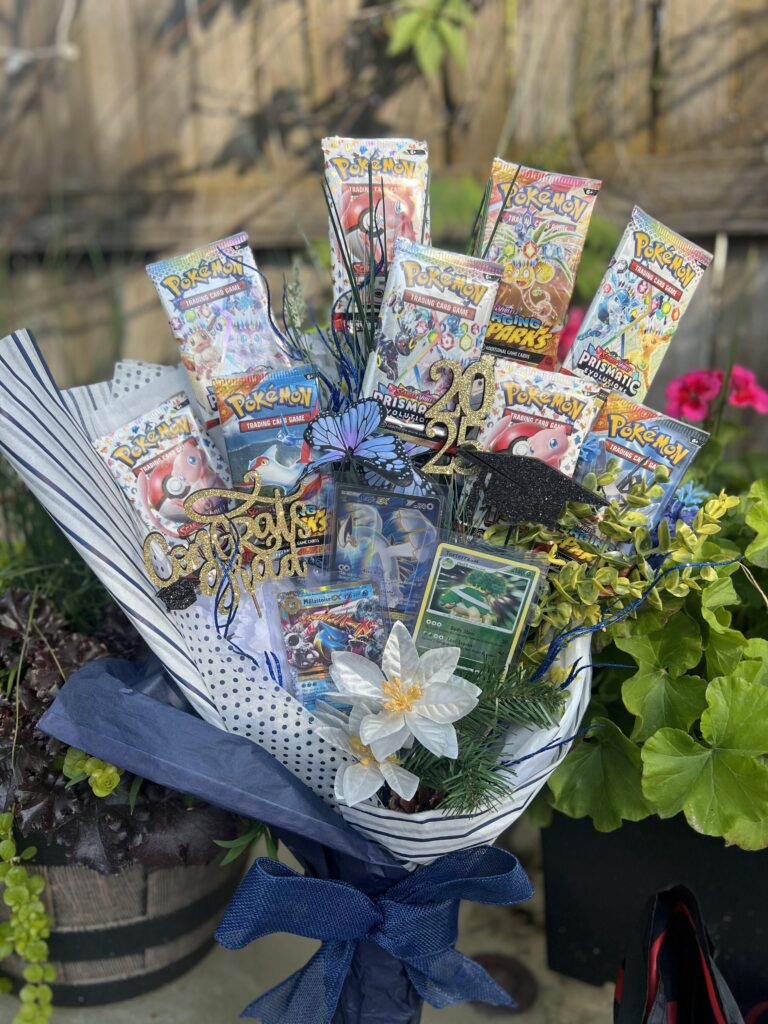 Made a Pokemon bouquet for my boyfriend’s graduation! 💙