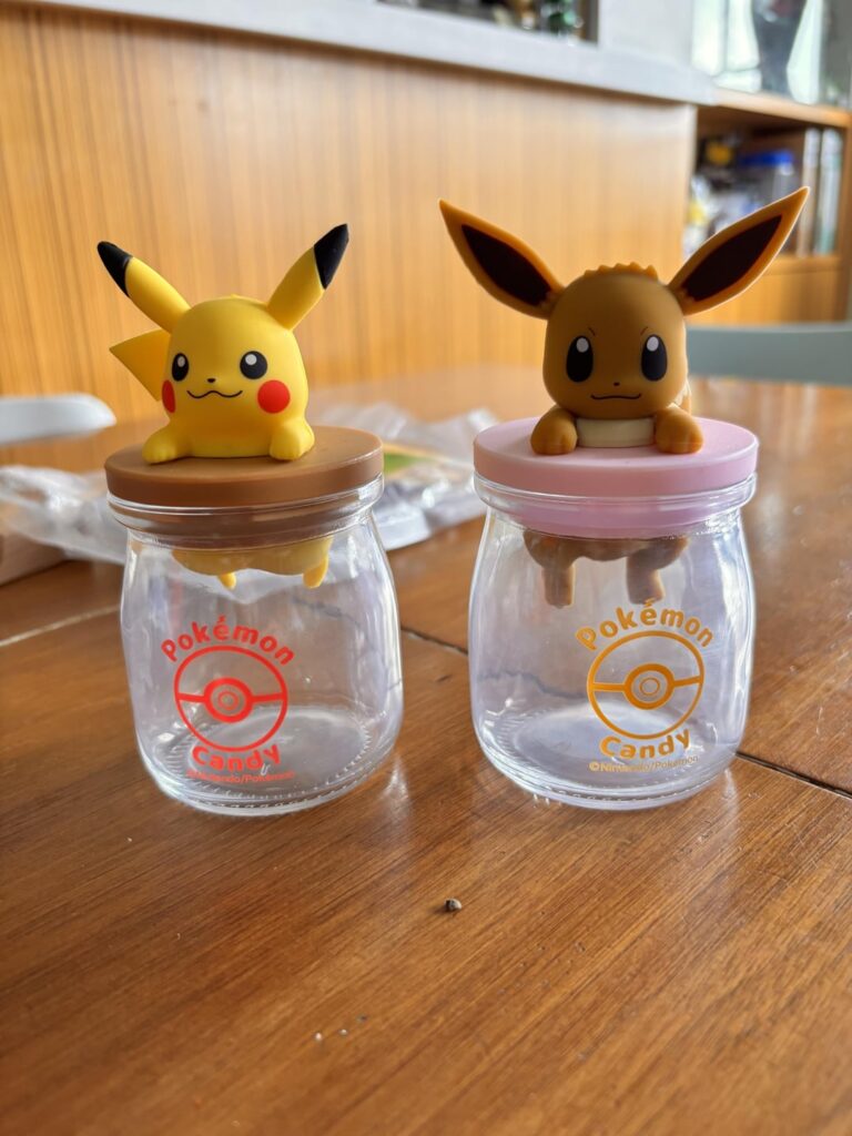Pokémon fans pls help which one should I choose?? They are all so cuteee