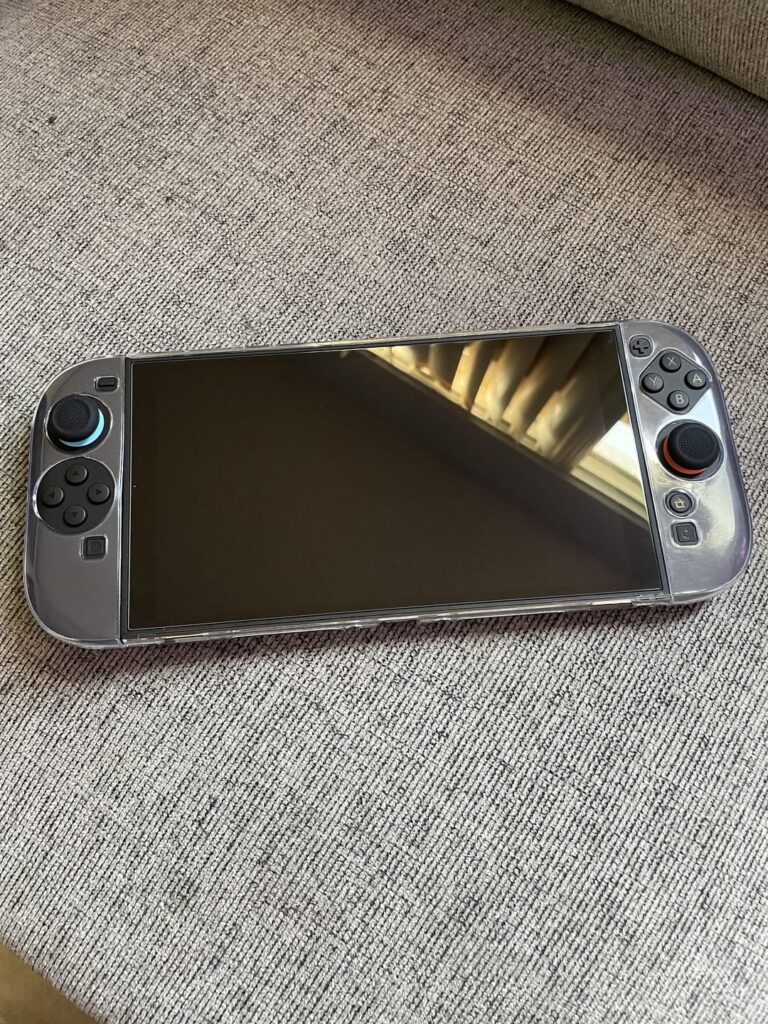 Savage Raven (Skull & Co) Dockable Split Case review