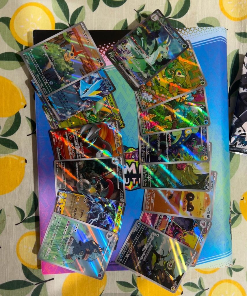 finally got my first booster box ever and this happened I’m so happy