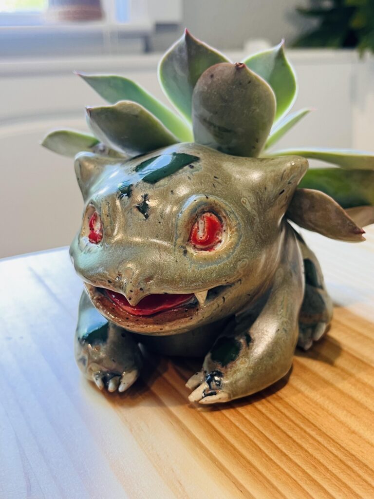 I made a Bulbasaur planter!