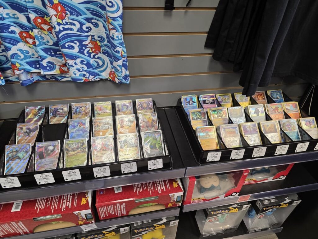 Local Gamestop is ripping packs to grade the desirables and only offering the bulk rather than letting its customers get packs. Can we go back like 5 years before this nonsense started please?...